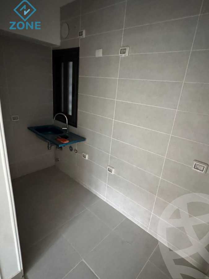 https://aqarmap.com.eg/ar/listing/6350794-for-sale-cairo-new-cairo-madinaty-thirteenth-zone-buildings-talaat-mustafa-road