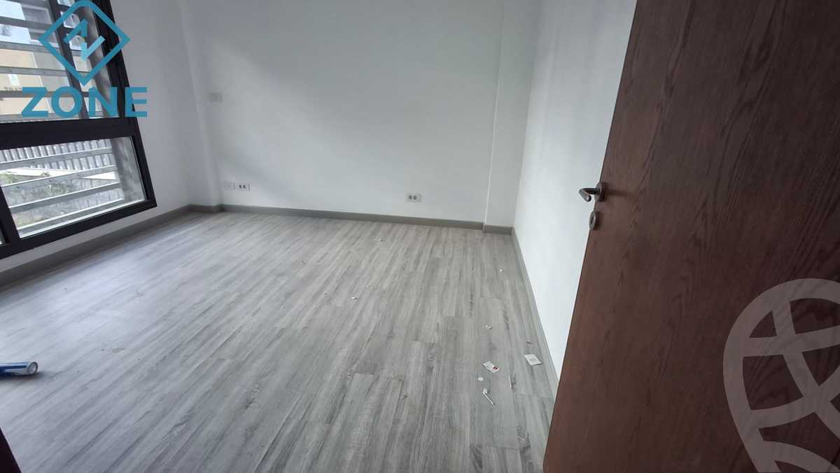 https://aqarmap.com.eg/ar/listing/6350794-for-sale-cairo-new-cairo-madinaty-thirteenth-zone-buildings-talaat-mustafa-road