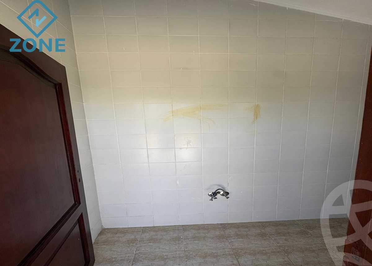 https://aqarmap.com.eg/ar/listing/6351771-for-sale-cairo-new-cairo-madinaty-lmntq-lwl-fylt-talaat-mostafa-rd