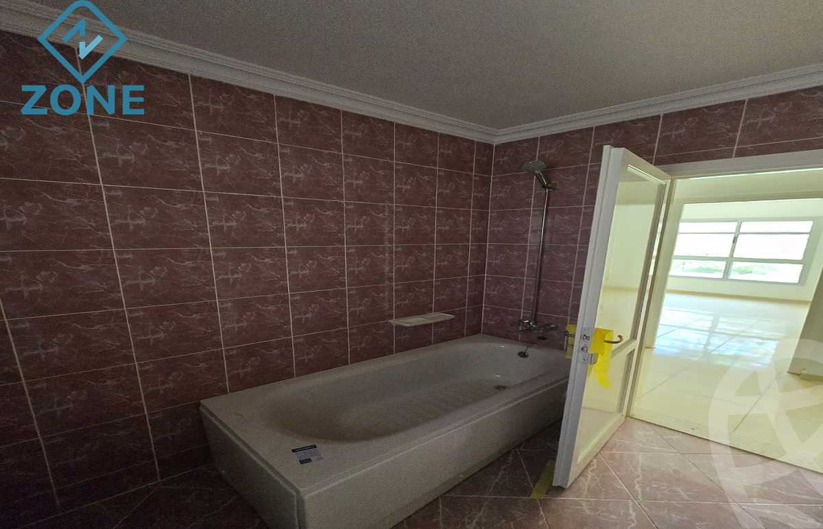 https://aqarmap.com.eg/ar/listing/6355827-for-sale-cairo-new-cairo-madinaty-eighth-zone-buildings-madinaty-b-8