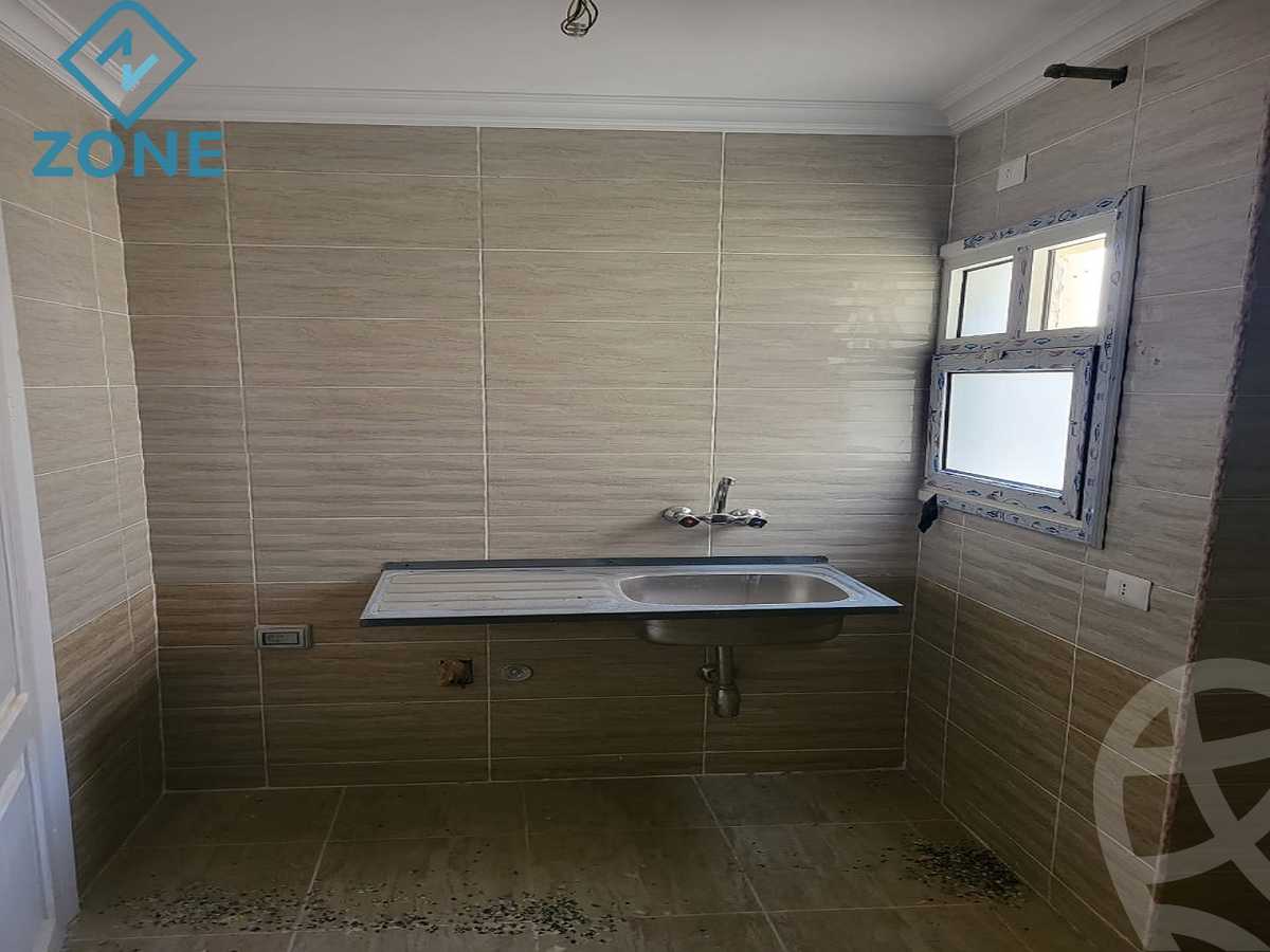 https://aqarmap.com.eg/ar/listing/6359055-for-sale-cairo-new-cairo-madinaty-eleventh-zone-buildings-group-114