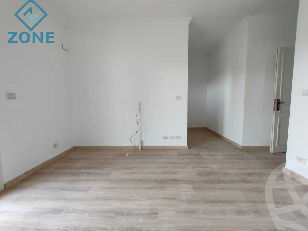 https://aqarmap.com.eg/ar/listing/6360356-for-sale-cairo-new-cairo-madinaty-lmntq-lwl-fylt-madinaty-road