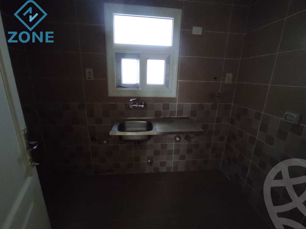 https://aqarmap.com.eg/ar/listing/6364147-for-sale-cairo-new-cairo-madinaty-twelfth-zone-buildings-madinaty-b-12