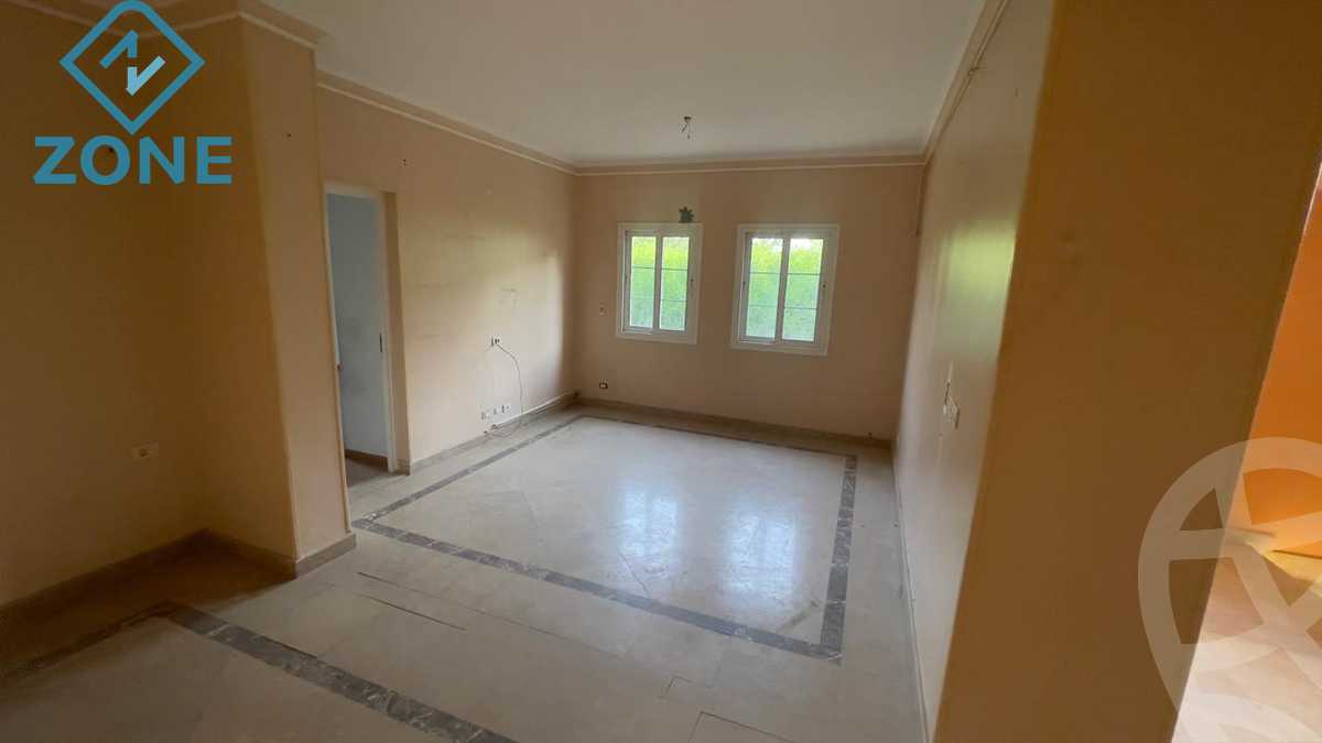 https://aqarmap.com.eg/ar/listing/6562246-for-sale-cairo-new-cairo-madinaty-lmntq-lwl-fylt-madinaty-road
