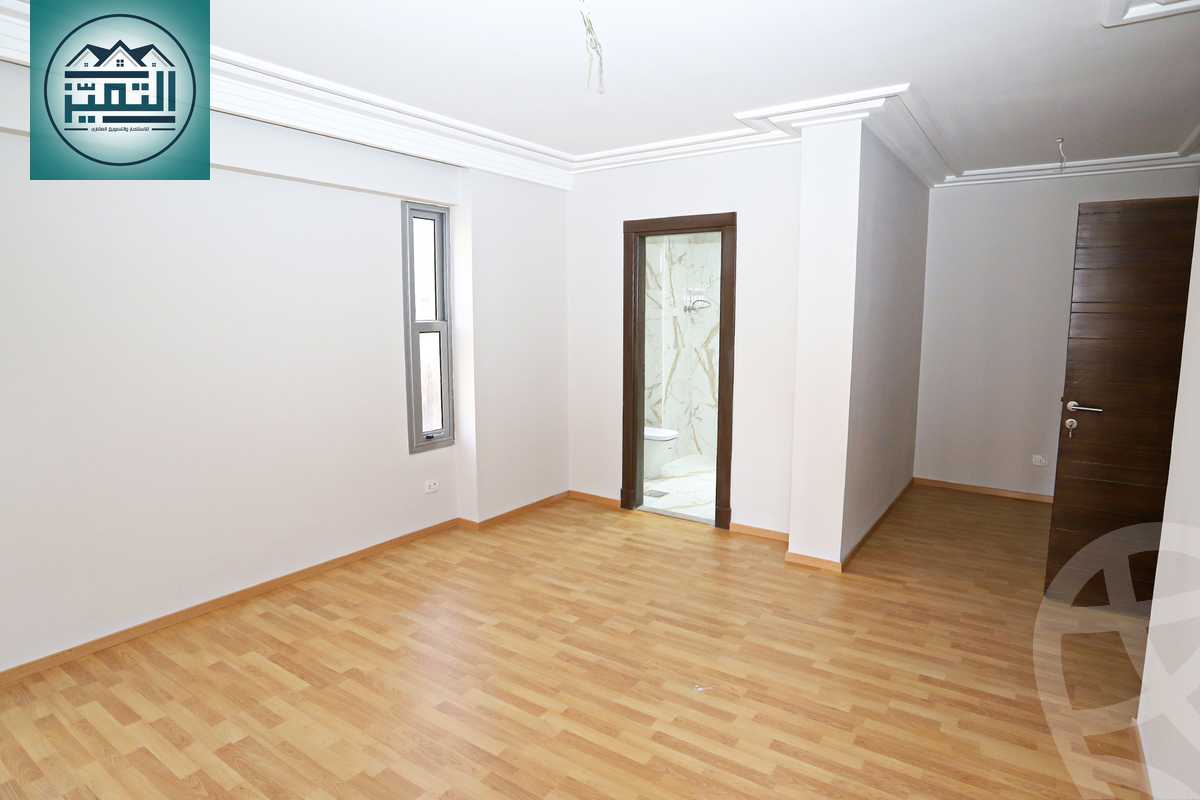 https://aqarmap.com.eg/ar/listing/4377559-for-rent-alexandria-roshdy-shr-bw-qyr-tryq-lhry