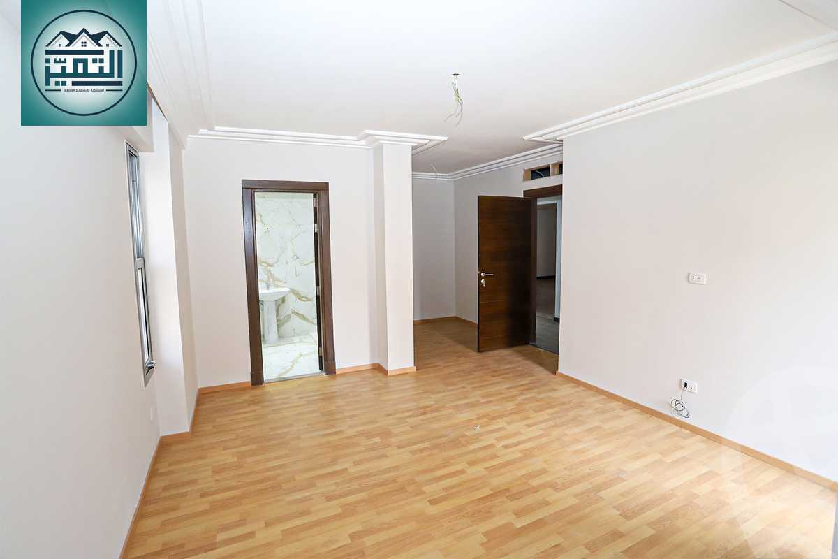 https://aqarmap.com.eg/ar/listing/4377559-for-rent-alexandria-roshdy-shr-bw-qyr-tryq-lhry