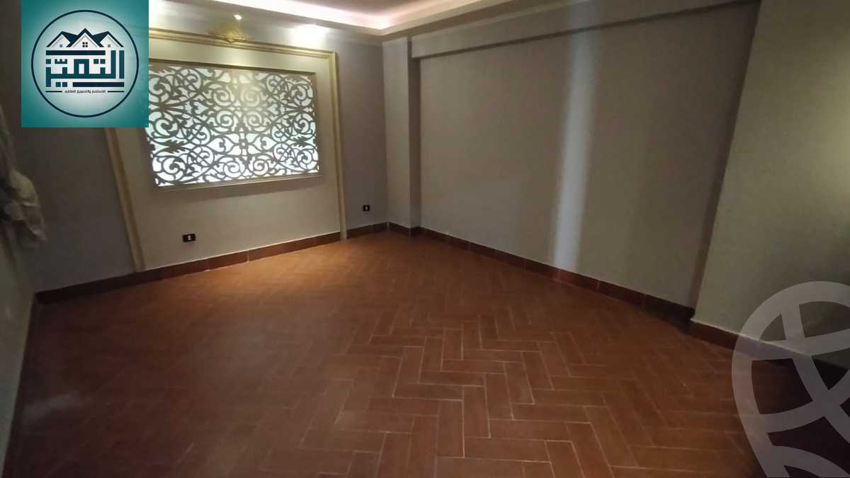 https://aqarmap.com.eg/ar/listing/4346268-for-rent-alexandria-lauran-mohammed-al-eqbal-st