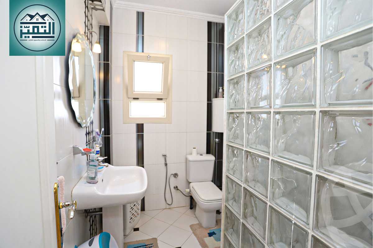 https://aqarmap.com.eg/ar/listing/3745021-for-sale-alexandria-compounds-kmbwnd-l-rwb-rwyl