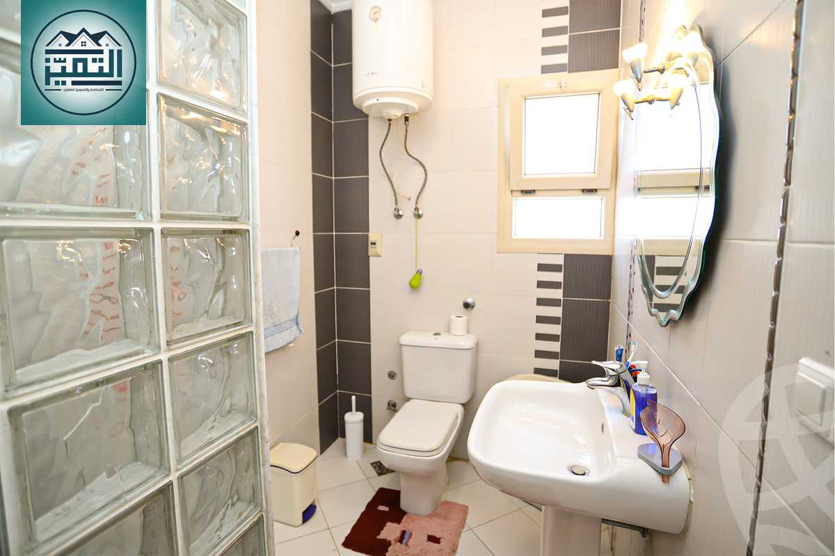 https://aqarmap.com.eg/ar/listing/3745021-for-sale-alexandria-compounds-kmbwnd-l-rwb-rwyl
