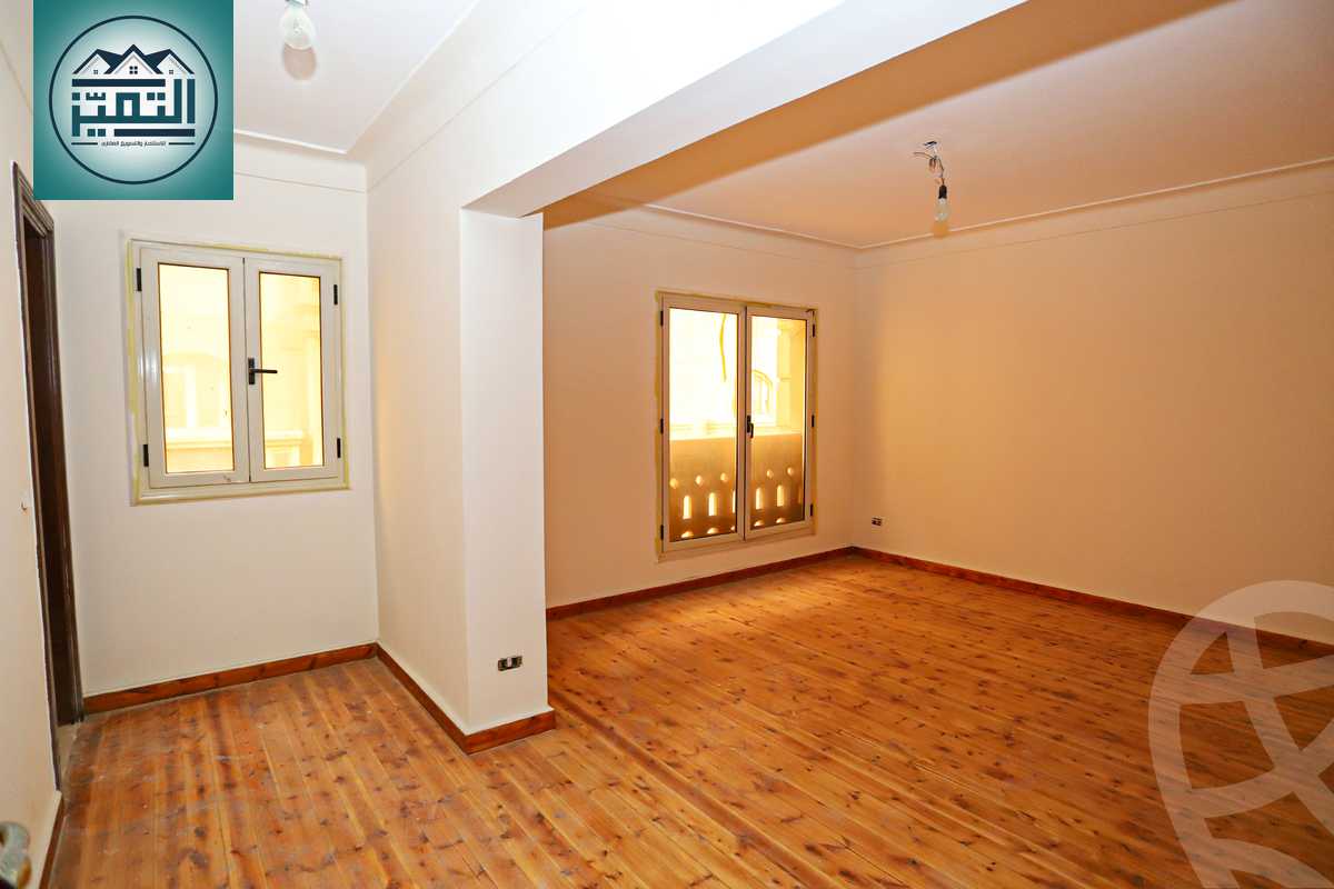 https://aqarmap.com.eg/ar/listing/4361866-for-sale-alexandria-kafr-abdo-shr-lsyd-skyn-bnt-lhsyn