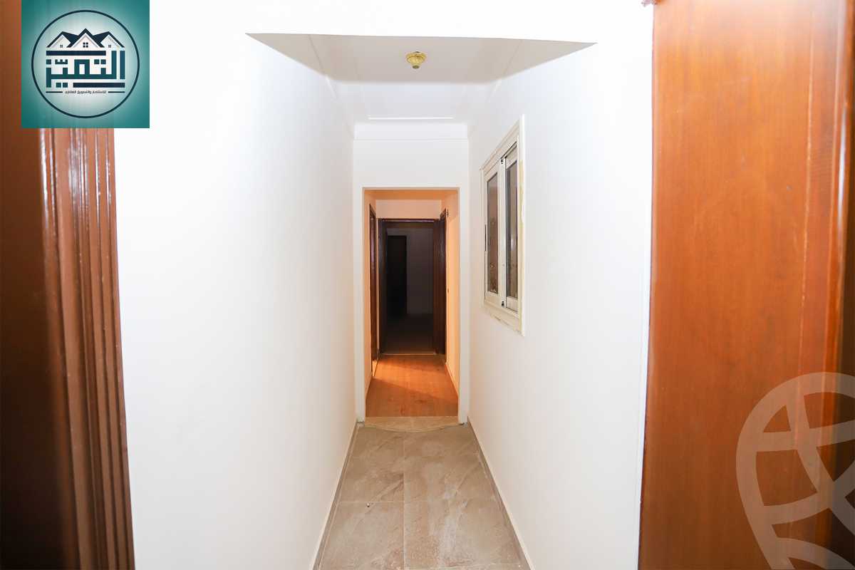 https://aqarmap.com.eg/ar/listing/4361866-for-sale-alexandria-kafr-abdo-shr-lsyd-skyn-bnt-lhsyn