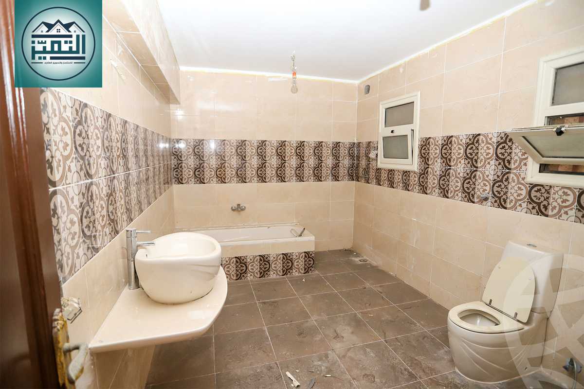 https://aqarmap.com.eg/ar/listing/4361866-for-sale-alexandria-kafr-abdo-shr-lsyd-skyn-bnt-lhsyn