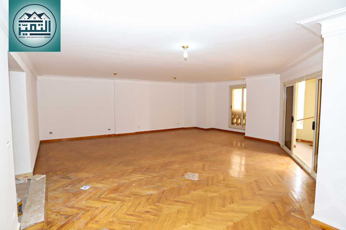 https://aqarmap.com.eg/ar/listing/4361857-for-sale-alexandria-kafr-abdo-shr-lsyd-skyn-bnt-lhsyn