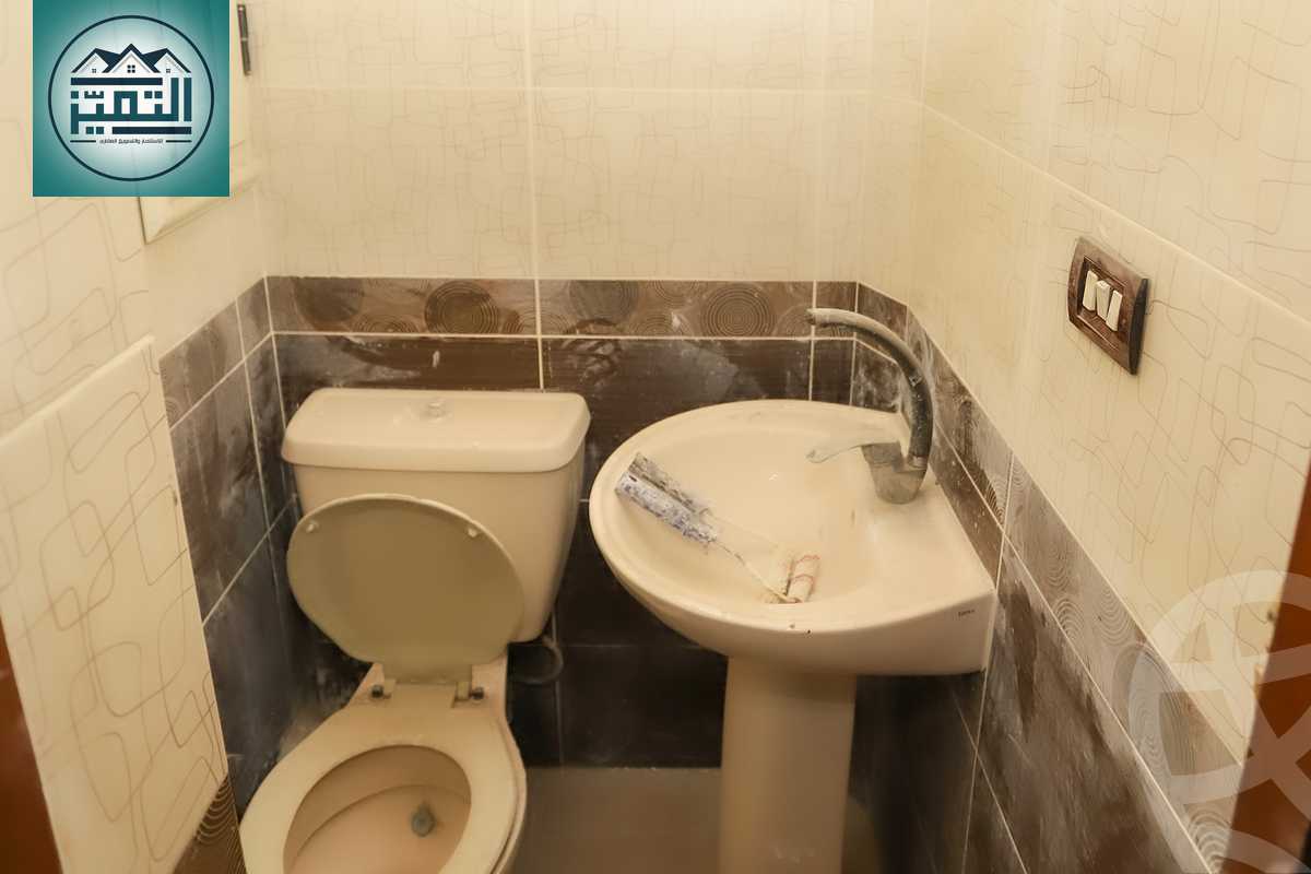 https://aqarmap.com.eg/ar/listing/4361857-for-sale-alexandria-kafr-abdo-shr-lsyd-skyn-bnt-lhsyn