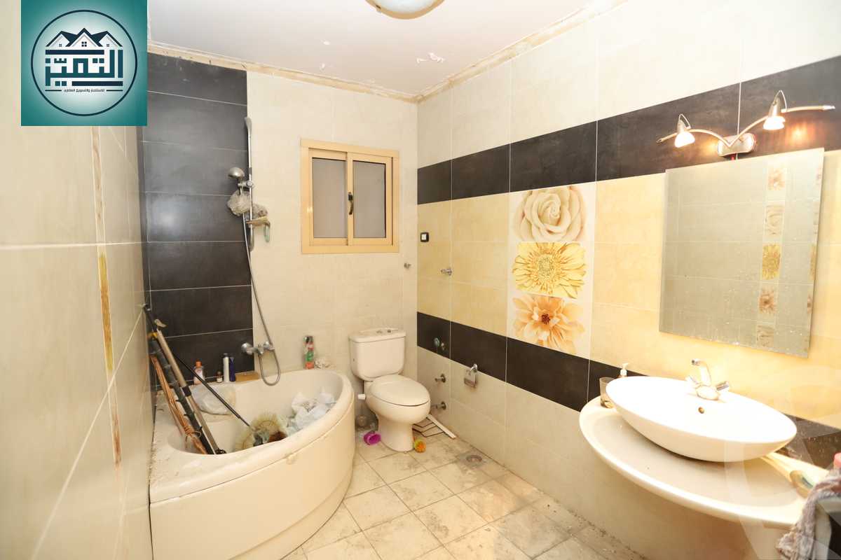 https://aqarmap.com.eg/ar/listing/3799727-for-sale-alexandria-cleopatra-port-said-street