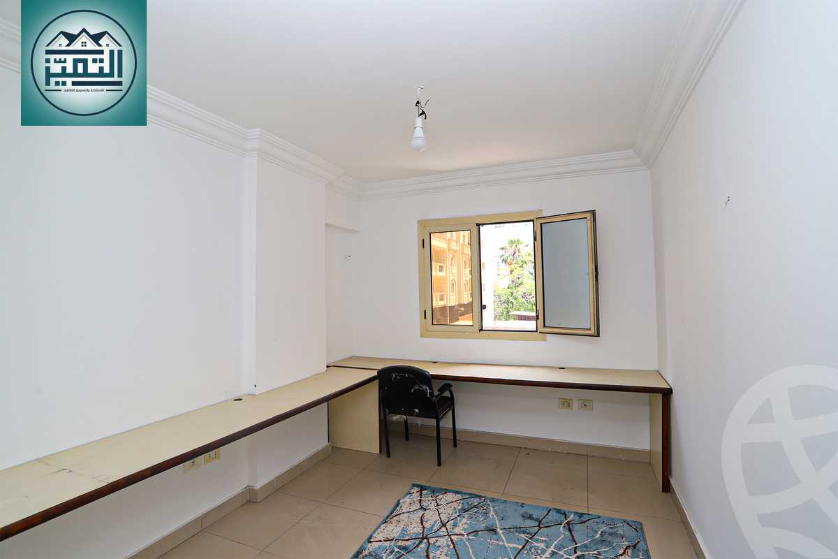 https://aqarmap.com.eg/en/listing/4021719-for-rent-alexandria-smouha-victor-amanoiel-square