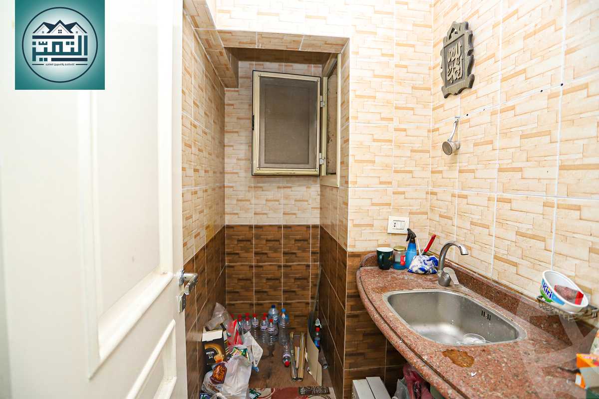 https://aqarmap.com.eg/en/listing/4021719-for-rent-alexandria-smouha-victor-amanoiel-square