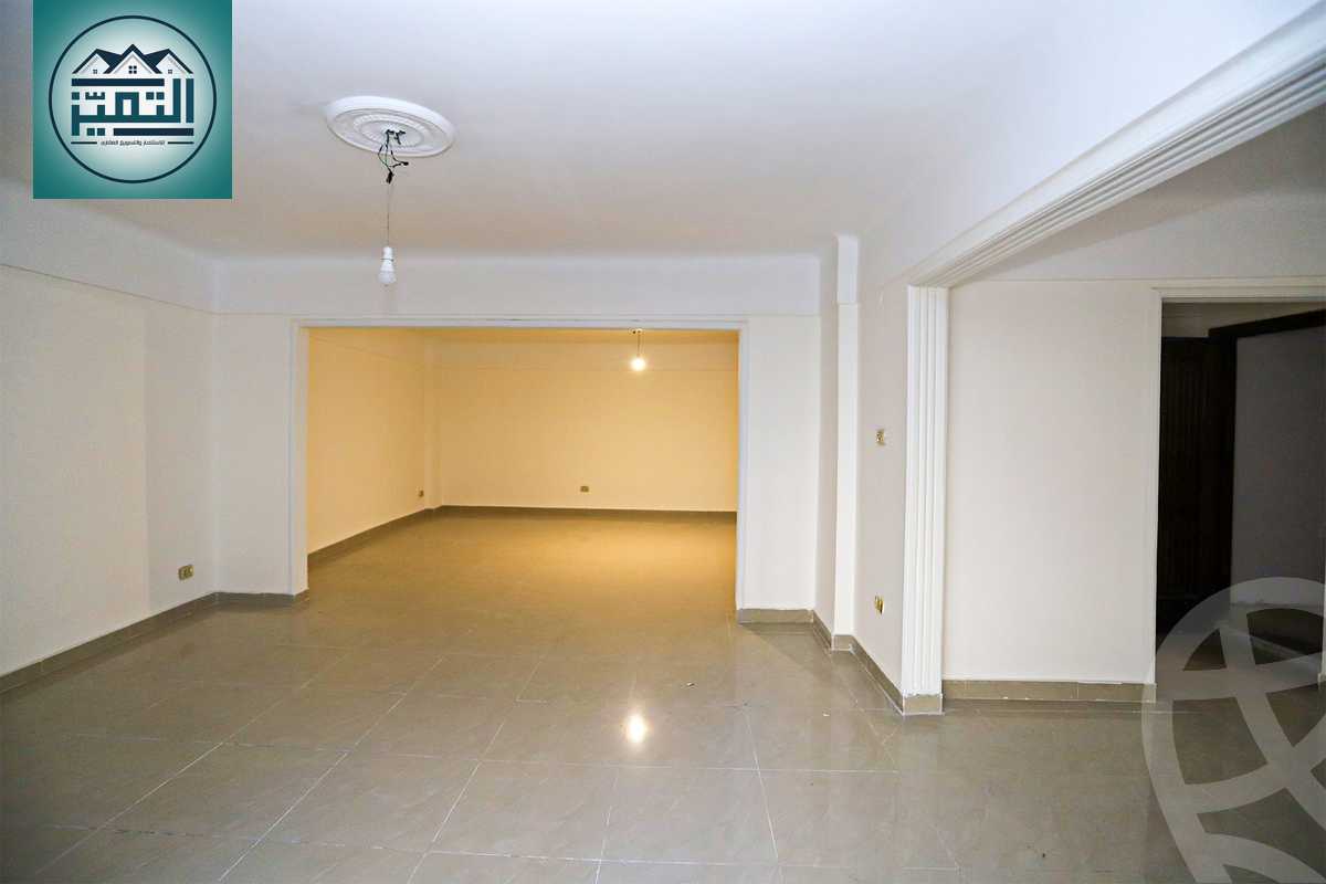 https://aqarmap.com.eg/ar/listing/4028826-for-rent-abd-el-aziz-fahmy-st