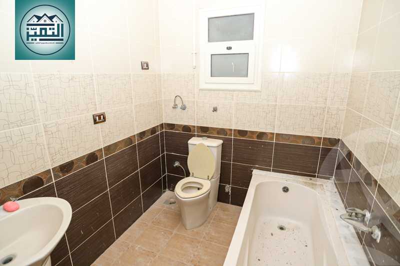 https://aqarmap.com.eg/en/listing/4102264-for-sale-alexandria-kafr-abdo-sant-square-st