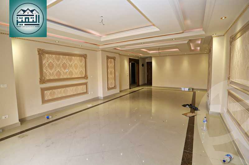 https://aqarmap.com.eg/ar/listing/4199512-for-rent-alexandria-lauran-el-gaish-rd