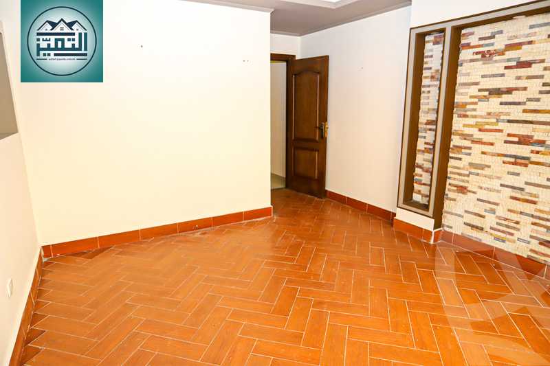 https://aqarmap.com.eg/ar/listing/4199512-for-rent-alexandria-lauran-el-gaish-rd