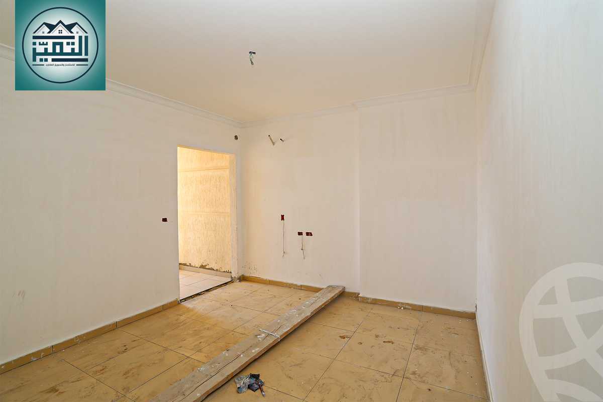 https://aqarmap.com.eg/ar/listing/4272343-for-sale-alexandria-sawary-compounds-waterfront-compound-seif-group