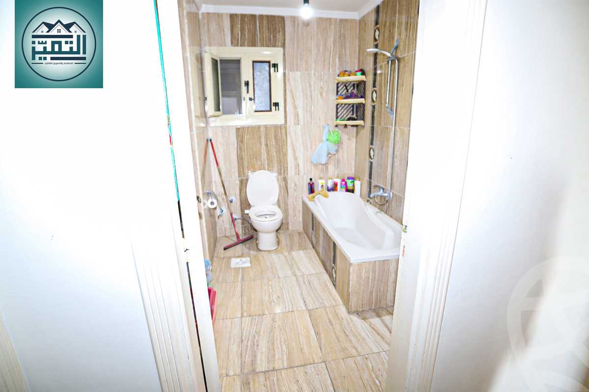 https://aqarmap.com.eg/en/listing/4345746-for-sale-alexandria-kafr-abdo-sant-square-st