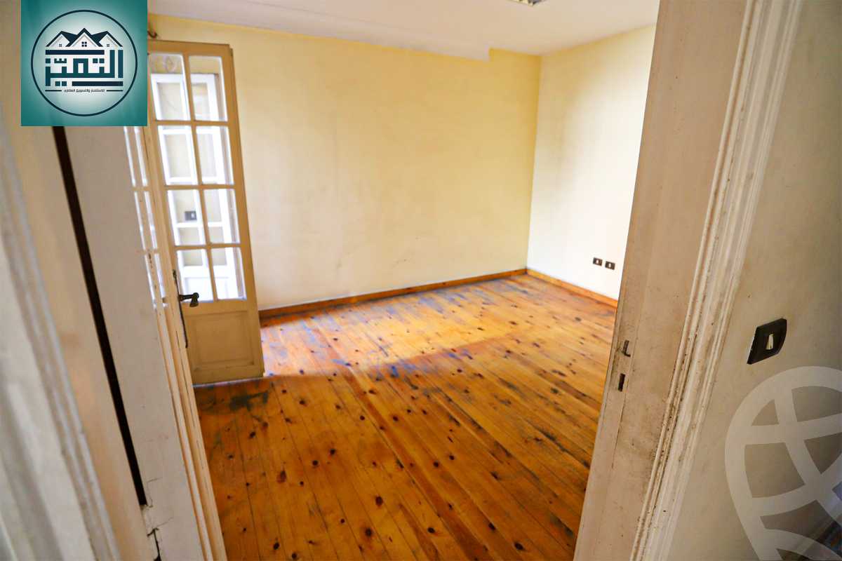 https://aqarmap.com.eg/en/listing/4372476-for-sale-alexandria-sporting-tiba-st