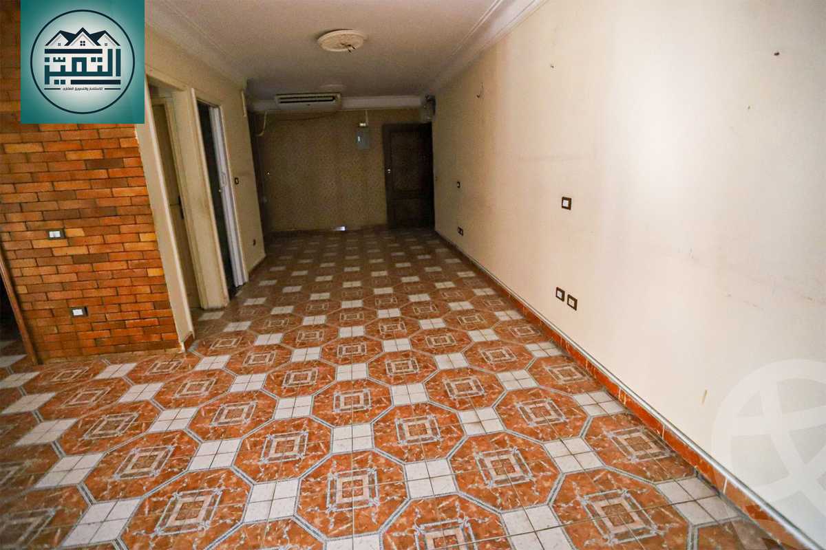 https://aqarmap.com.eg/en/listing/4372476-for-sale-alexandria-sporting-tiba-st