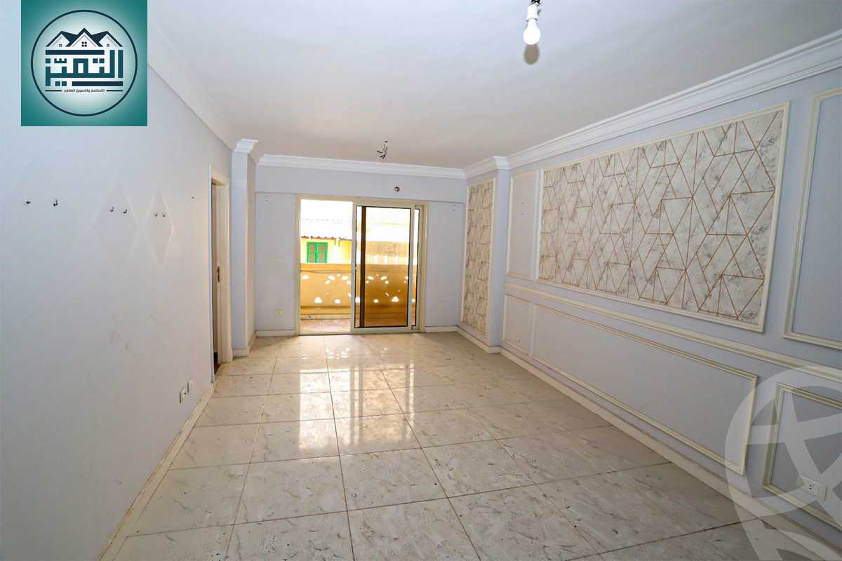 https://aqarmap.com.eg/ar/listing/4807569-for-sale-alexandria-glim-shr-bw-qyr-tryq-lhry