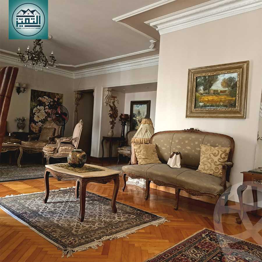 https://aqarmap.com.eg/en/listing/4903857-for-sale-alexandria-kafr-abdo-kafr-abdou-st