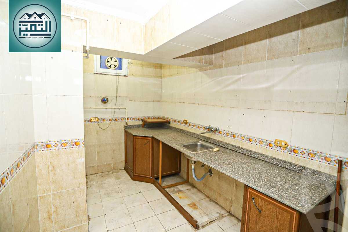 https://aqarmap.com.eg/ar/listing/4944817-for-sale-alexandria-camp-cesar-port-said-street