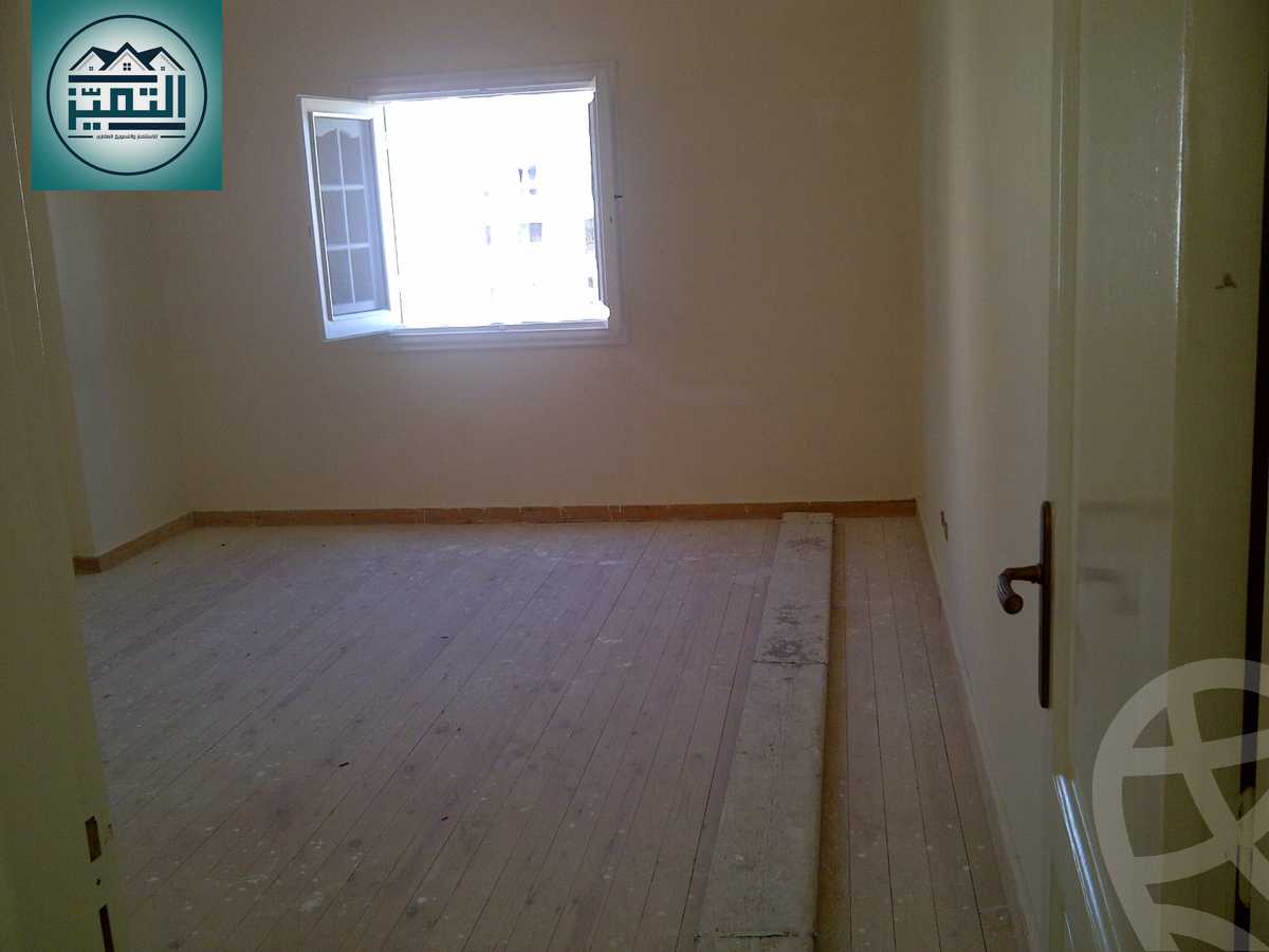 https://aqarmap.com.eg/en/listing/5783182-for-sale-alexandria-lauran-shr-bw-qyr-tryq-lhry