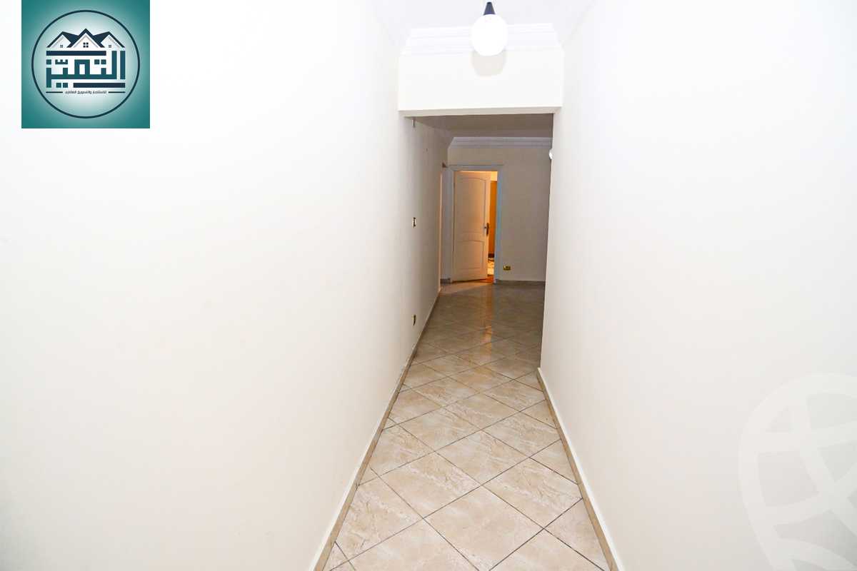 https://aqarmap.com.eg/en/listing/4986735-for-rent-alexandria-sporting-abou-quer-st