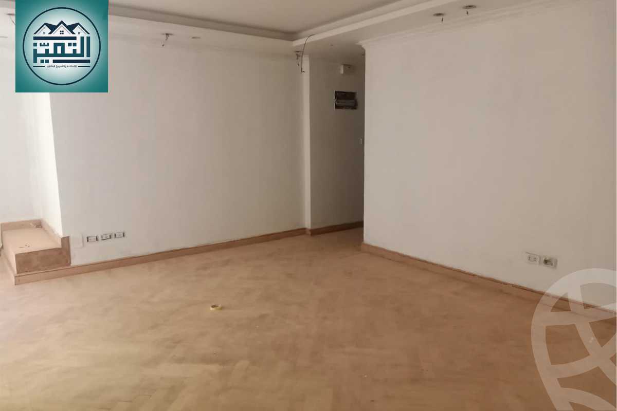 https://aqarmap.com.eg/ar/listing/4989089-for-rent-alexandria-smouha-mohammed-fawzi-moaz-st