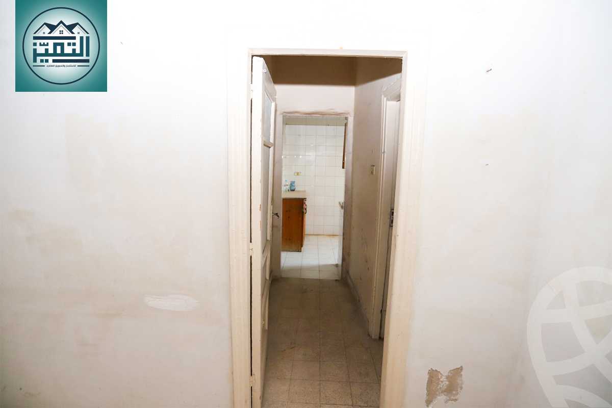 https://aqarmap.com.eg/ar/listing/5783603-for-sale-alexandria-sidi-gaber-shr-sydy-jbr