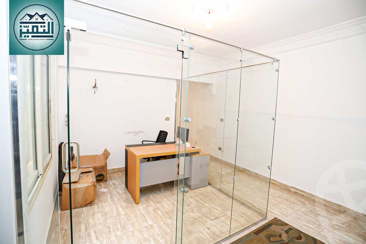 https://aqarmap.com.eg/ar/listing/5872991-for-rent-alexandria-smouha-victor-amanoiel-square