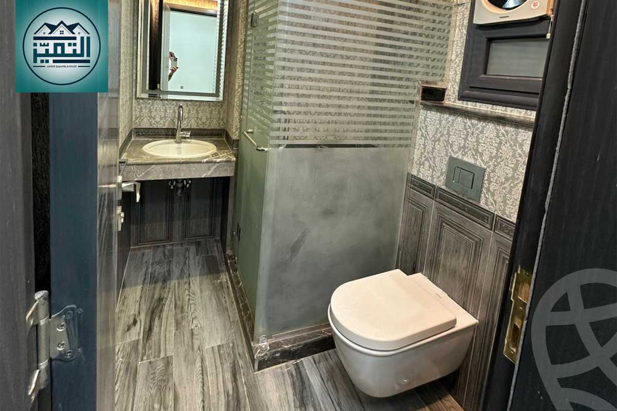 https://aqarmap.com.eg/en/listing/5236416-for-sale-cairo-new-cairo-compounds-mwrd-fq-llttwyr