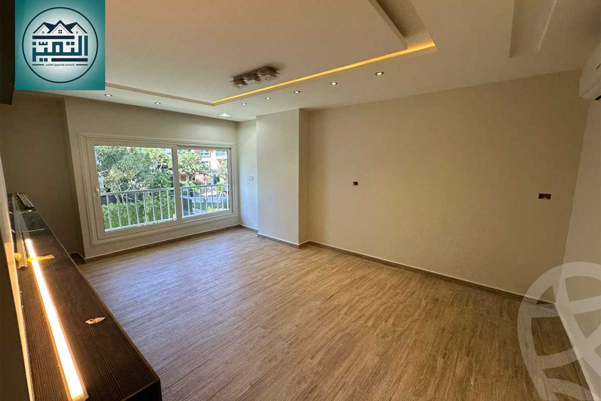 https://aqarmap.com.eg/en/listing/5236416-for-sale-cairo-new-cairo-compounds-mwrd-fq-llttwyr