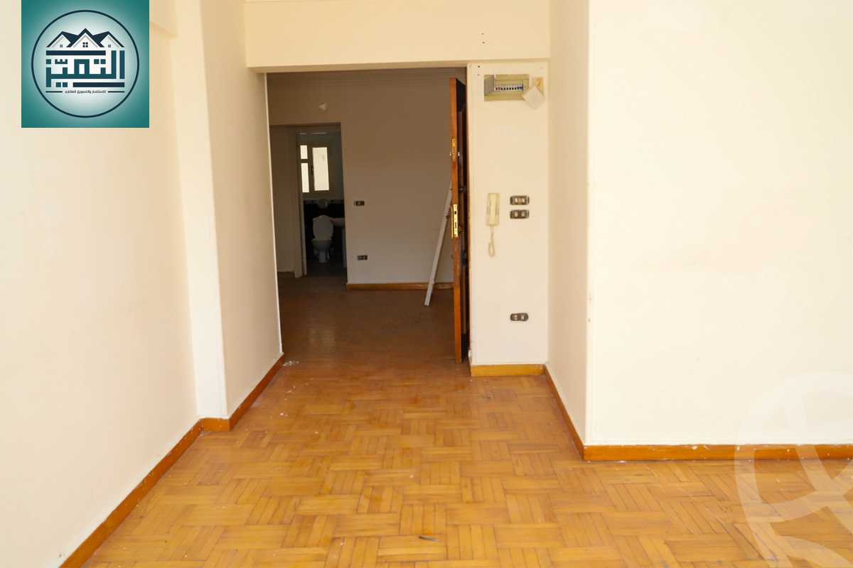 https://aqarmap.com.eg/en/listing/5334459-for-sale-alexandria-zezenia-el-amir-gameel-st