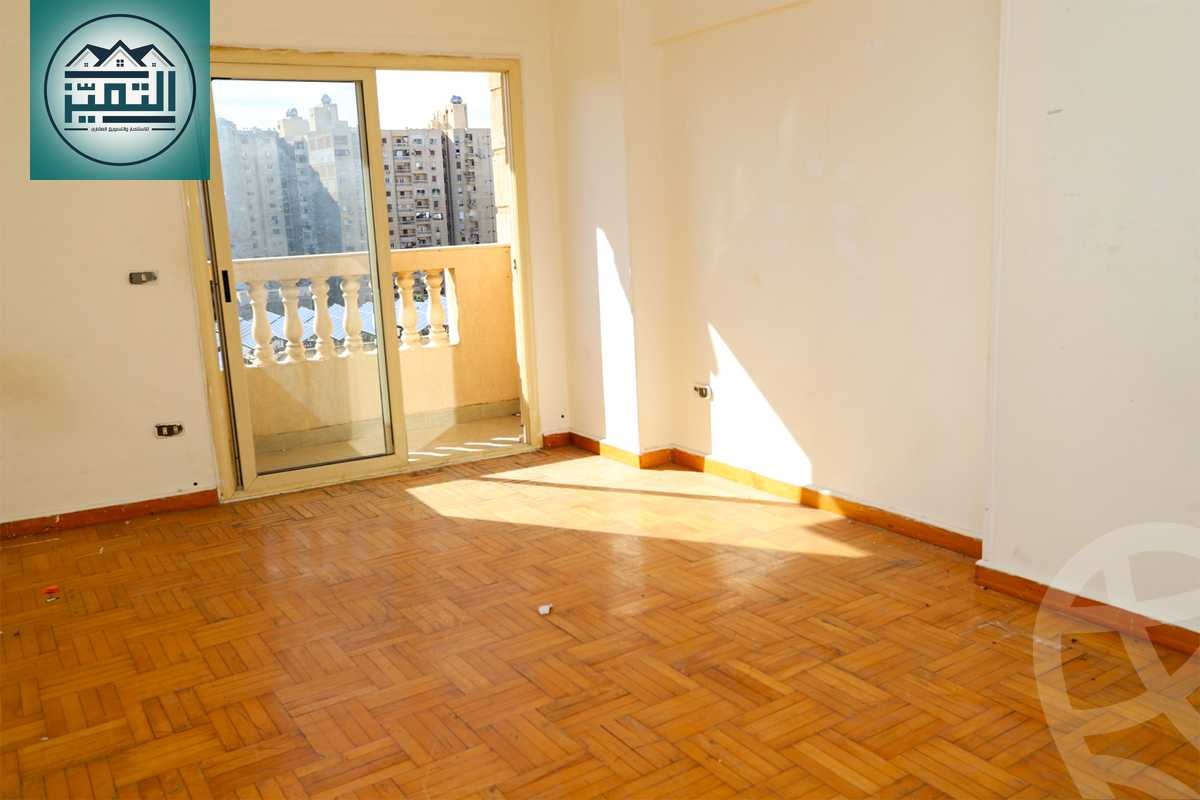 https://aqarmap.com.eg/en/listing/5334459-for-sale-alexandria-zezenia-el-amir-gameel-st