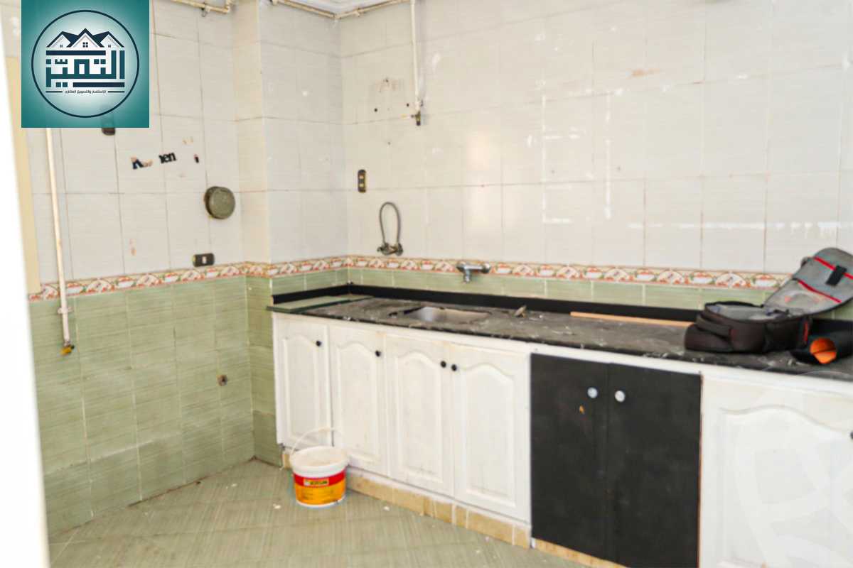 https://aqarmap.com.eg/en/listing/5334459-for-sale-alexandria-zezenia-el-amir-gameel-st