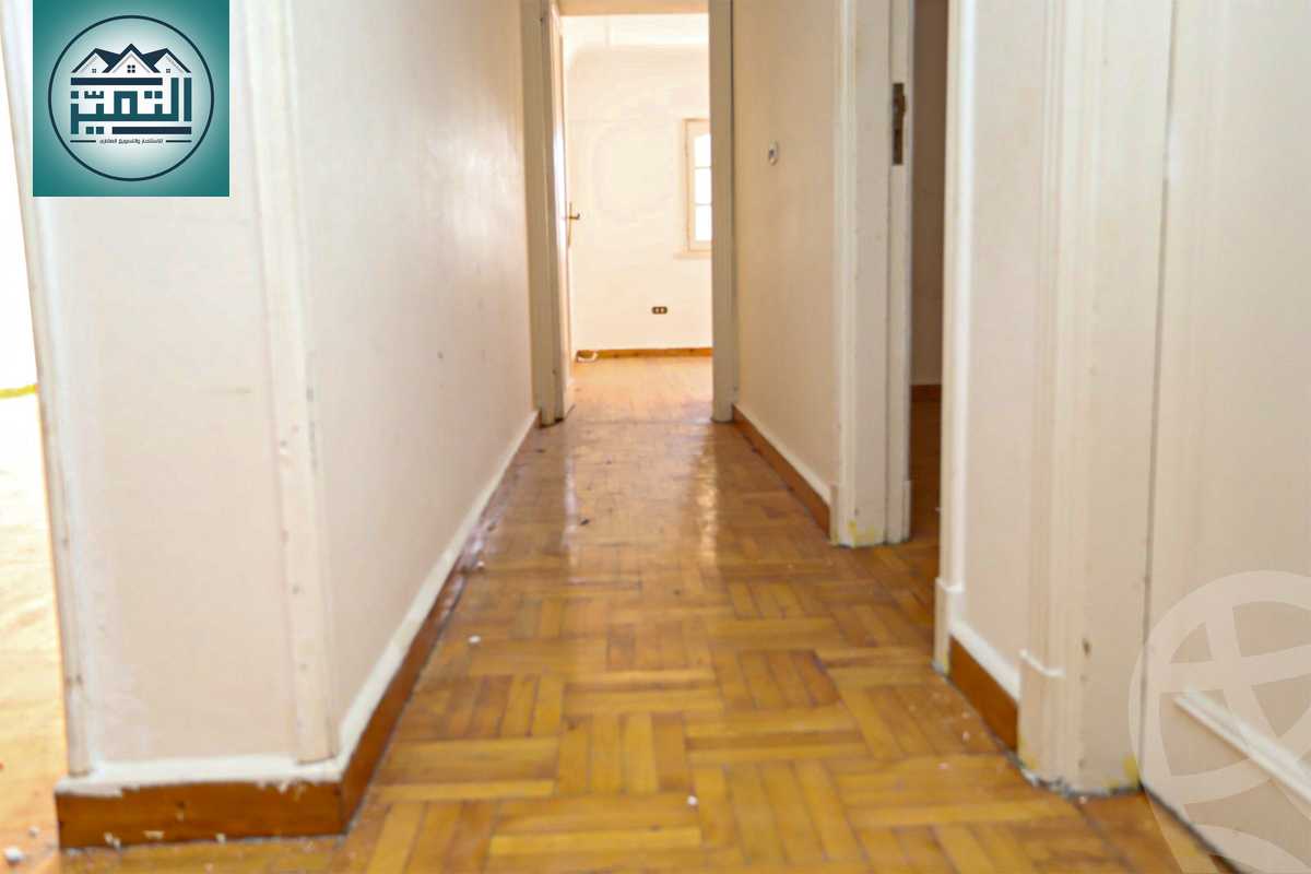https://aqarmap.com.eg/en/listing/5334459-for-sale-alexandria-zezenia-el-amir-gameel-st
