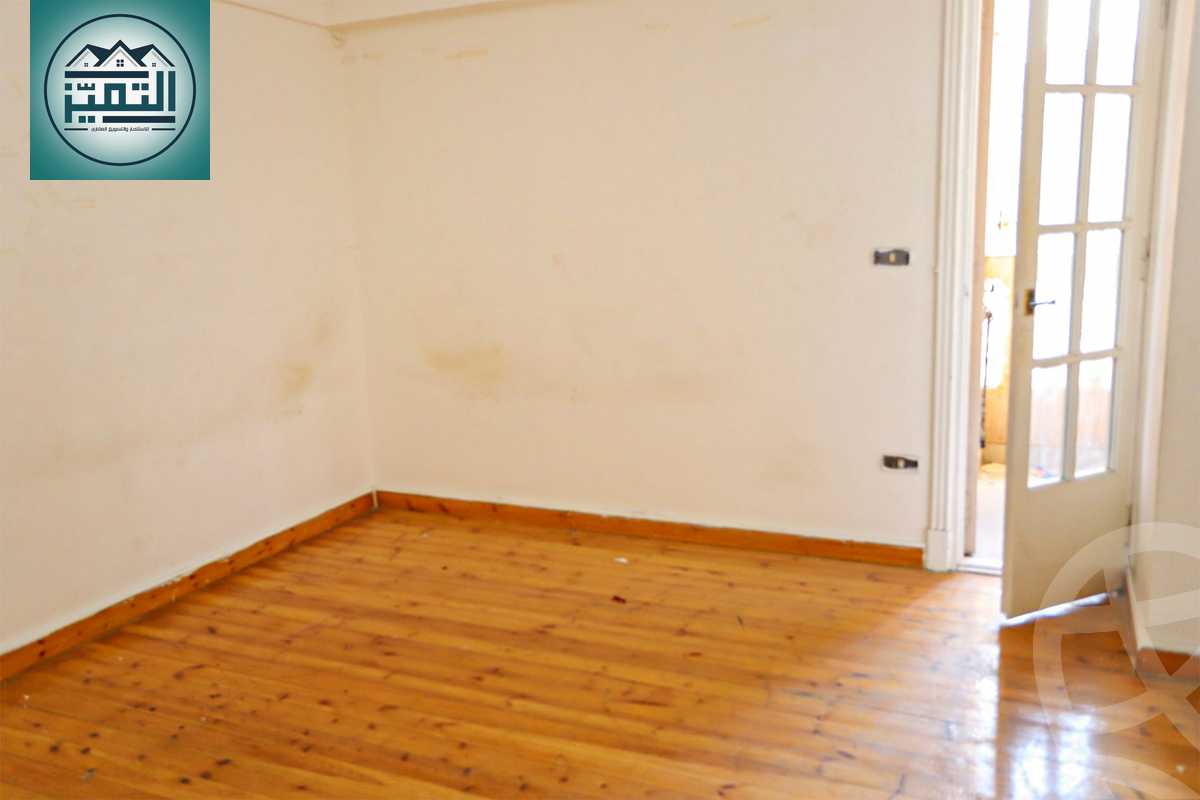 https://aqarmap.com.eg/en/listing/5334459-for-sale-alexandria-zezenia-el-amir-gameel-st