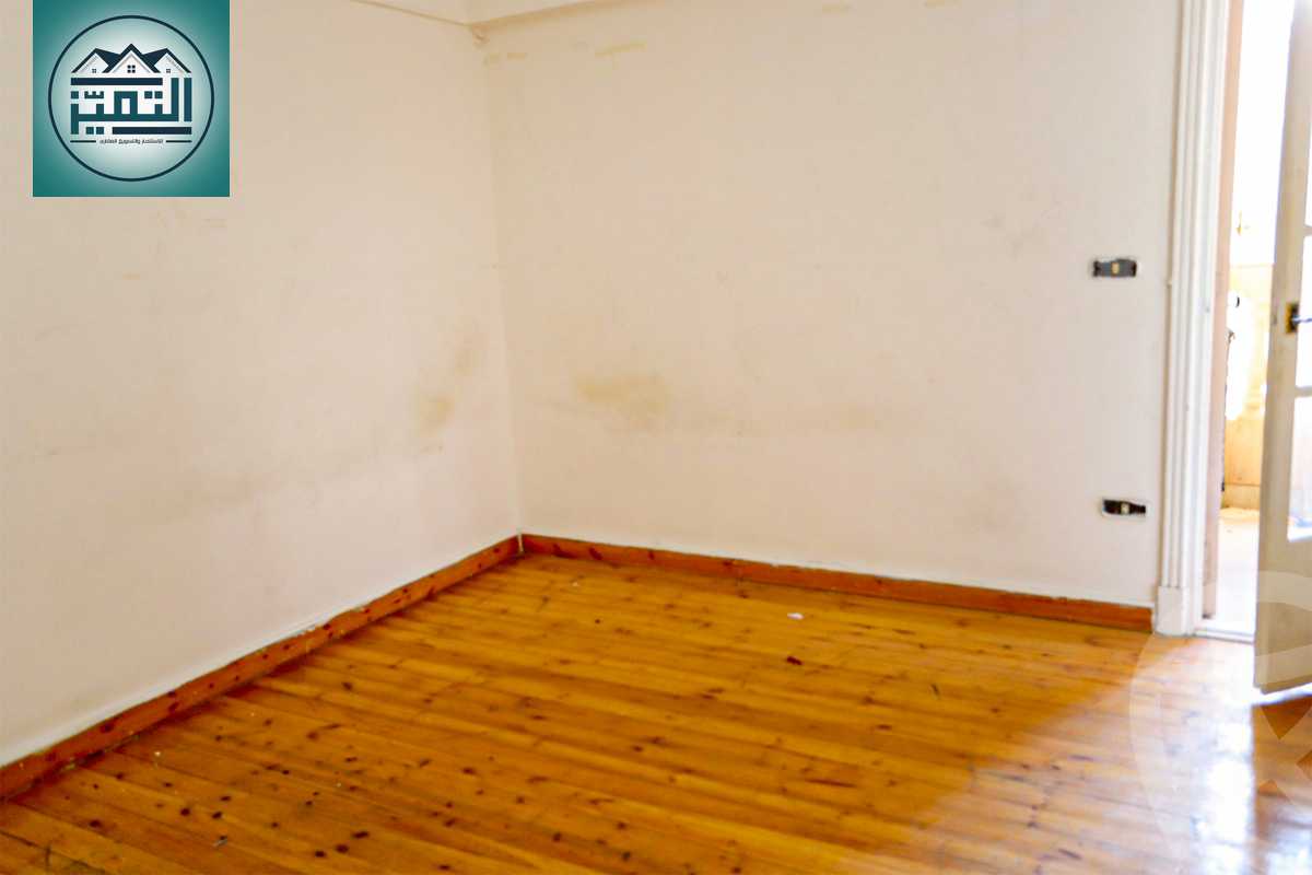https://aqarmap.com.eg/en/listing/5334459-for-sale-alexandria-zezenia-el-amir-gameel-st
