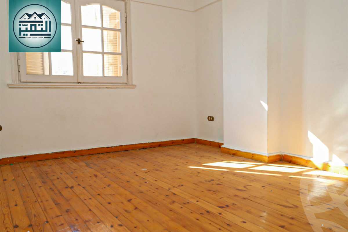 https://aqarmap.com.eg/en/listing/5334459-for-sale-alexandria-zezenia-el-amir-gameel-st