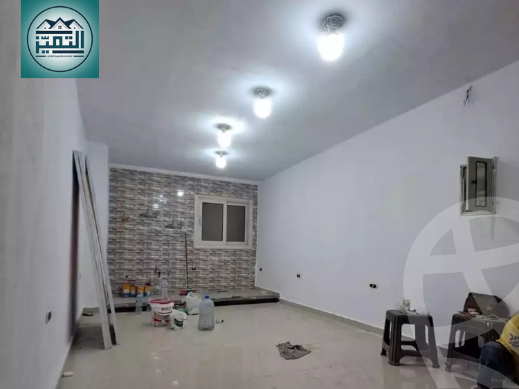 https://aqarmap.com.eg/en/listing/5430287-for-rent-alexandria-kafr-abdo-sant-square-st