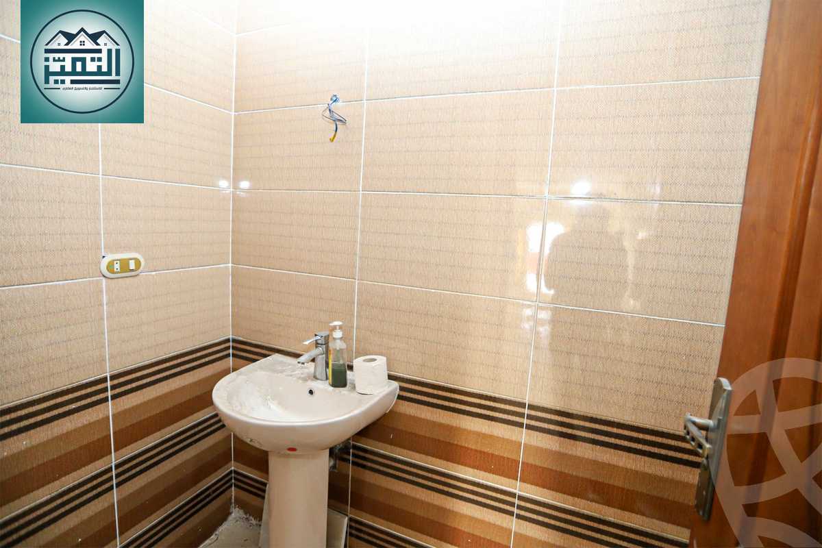 https://aqarmap.com.eg/en/listing/5445027-for-sale-alexandria-kafr-abdo-sant-giyn-st