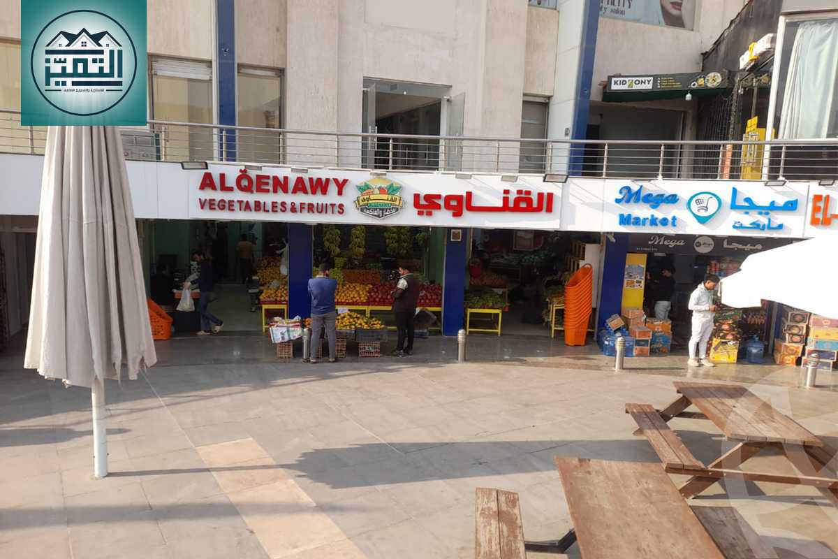 https://aqarmap.com.eg/en/listing/5493507-for-sale-cairo-new-cairo-compounds-life-mall-ic