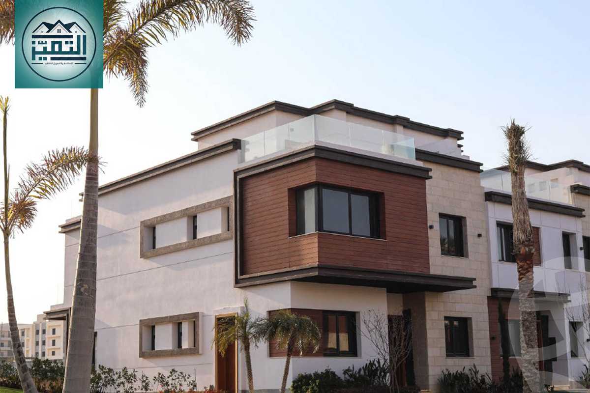 https://aqarmap.com.eg/ar/listing/5565656-for-sale-cairo-new-cairo-compounds-hyde-park-centre-ville-hyde-park